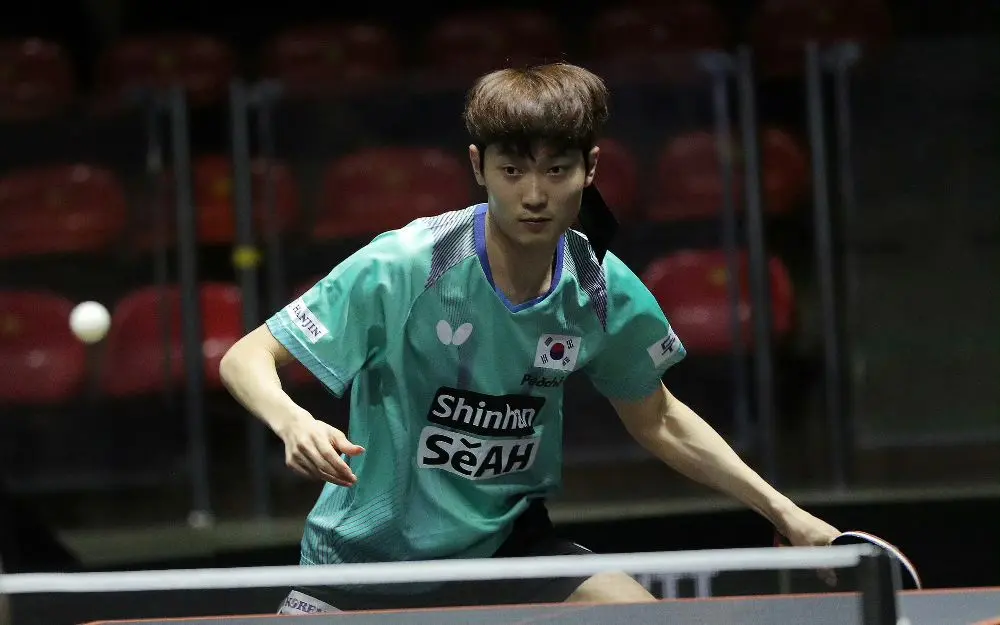 岁小将李和, 手奥特加 岁小将李和, 手奥特加